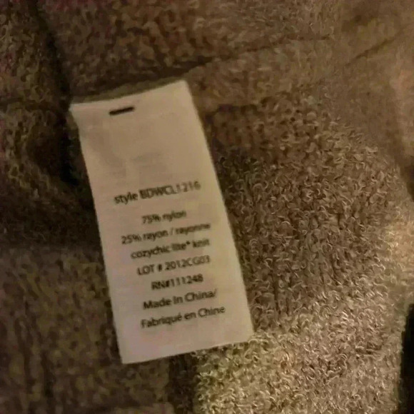 Barefoot Dreams Cozy Chic Lite Tan Ling Cardigan Sweater, Size Large - Picture 8 of 8